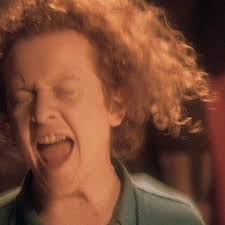 I remember it very well! The song reinforces the idea that love, despite  being complex in its dynamics, is a simple and fundamental feeling in the  human experience. I love!!!