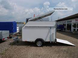 Voss Motorcycle Luggage Trailer With Hinged Lid 2011 Motortcycle Trailer Photo And Specs Motorcycle Luggage Trailer Off Road Camper Trailer