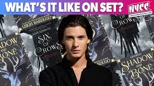 Natalie read excerpts from her children's book for barnes & noble storytime today. Natalie Portman Talks Books Gender Representation And More Youtube