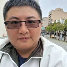 約會穿這樣會很奇怪嗎