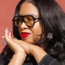 Miúda essas botas tipo 4k😂