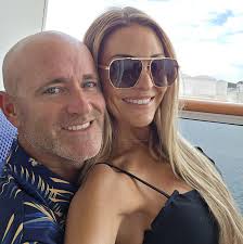 What is the lowest priced permanent jewelry and henna tattoo location in  Panama City Beach, FL?