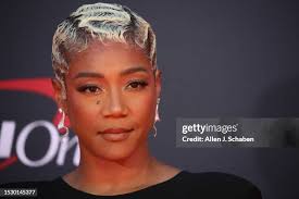 155 Tiffany Travis Photos & High Res Pictures