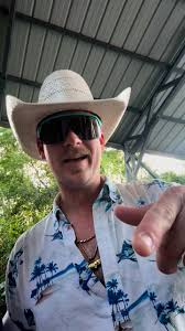 I couldn’t be at the Brian Kelley and Travis Tritt concert 🎶✨ tonight with  Bobby but I got this video!! 🥰🥹😎🤩 Hope they are having a great show and  good time!! 💯🫶🏼🙏🏻, This made my night even though I ...