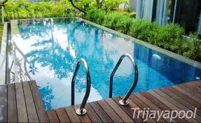 Kami siap melayani jasa pembuatan kolam renang, baik itu kolam renang yang memiliki ukuran besar maupun ukuran kecil.tidak hanya itu saja, kami juga melayani maintenance jasa perawatan kolam renang terbaik dan jasa renovasi kolam renang berkualitas untuk wilayah jakarta. Tukang Kolam Renang Jakarta Barat Harga Murah Trijaya Pool