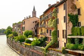 Explore verona holidays and discover the best time and places to visit. The 23 Best Things To Do In Verona Day Trips Our Escape Clause