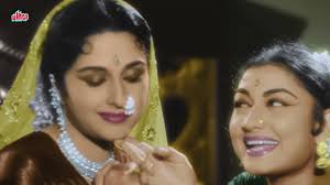 १९६० की ब्लैक एंड वाइट मूवी 'घूँघट' का यह खूबसूरत गाना अब देखिये कलर में