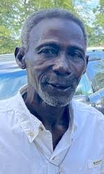 Kiana Moore's Instagram, Twitter & Facebook