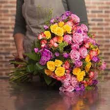 Send flowers abroad, delivered by local florists. Send Flowers To France Flower Delivery Aquarelle