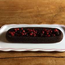 Buche Savarin Chocolat Et Fruits Rouges Guy Demarle Recette En 2020 Mousse Au Chocolat Rapide Faire Fondre Du Chocolat Savarin