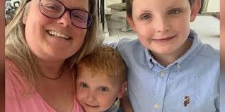 My heart breaks': Teacher of the Year dies in crash with her 8-year-old son