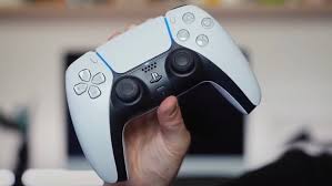 Распаковал iphone 12 mini и сравнил с iphone se, iphone 12 pro, iphone 12 pro max. Ps5 Controller Surprise Hidden Feature Just Revealed Tom S Guide