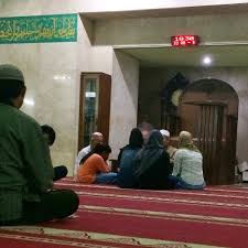It is located at batu ferringhi village, just across the road from yahong art gallery. Photos At Masjid Ar Rahman Bsd Mosque In Bsd City