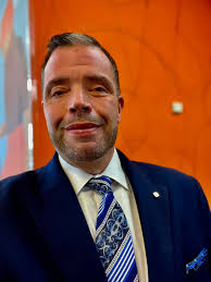 City Council race: Aaron Clemons (write-in)