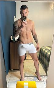 Nizam do BBB 24 pelado e de rola dura causa na internet | Todos Famosos Nus
