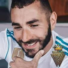 Cm, date de naissance, couleur des cheveux, couleur des yeux, nationalité. Ø§Ù„Ø³Ø§Ø®Ø± Ø¨Ù†Ø²ÙŠÙ…Ø§ Posts Facebook