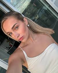 Raquelle (@raquelledegelman) • Instagram photos and videos