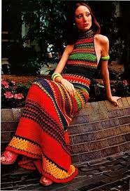 Gli anni '70 sono anni di libertà, trasgressione, rivoluzione e creatività. Moda Anni 70 Moda Anni 70 Scarpe Stringate Moda Hippie Anni 70 Moda Boho Style Vintage
