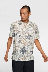 Latest trends in clothing for women, men & kids at zara online. Zara Herrenmode Online Kaufen Fashiola De