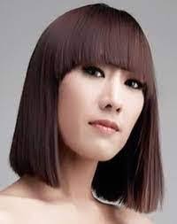 Debbie Thai's Instagram, Twitter & Facebook