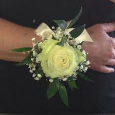 Kidderminster flowers delivered the same day (mon to sat) when ordered before 3.00pm. Flowers By Fiona Kidderminster Florists Yell