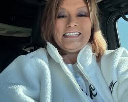 Sheila Mize's Instagram, Twitter & Facebook