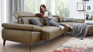 Die Neue Sofa Serie 4200 Von Interliving Hat Durch Den Sitzvorzug Eine Extra Grosse Relax Flache Jetzt Entdecken Sofa Couc Sofa Wohnzimmerdesign Sofa Sessel