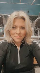 Melissa Mccarroll's Instagram, Twitter & Facebook