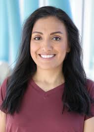 Leslie Brzozowski's Instagram, Twitter & Facebook