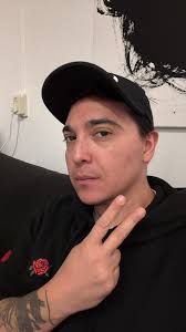 Women Justifying Hair Hats and Attraction Preferences