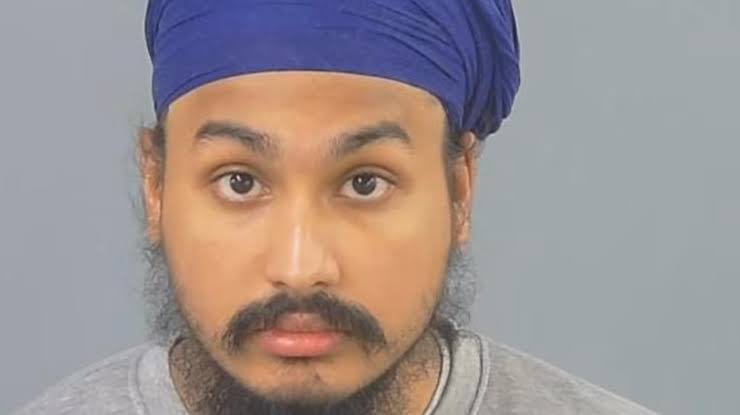 Footage reveals moment Henry Nowak's killer, Vickrum Digwa tells mother to  take murder weapon | ITV News Meridian