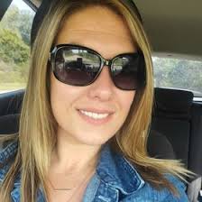 Mandy Finney's Instagram, Twitter & Facebook