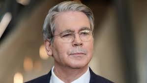 UNE ENTREPRISE ATTIREE PAR DES SIRENES WALLONNES DANIEL DOYEN DELOCALISE  SES ENTREPâTS ANDERLECHTOIS.