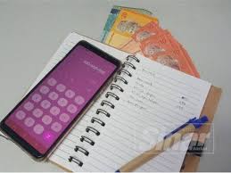 Pada 2018 yang akan pensiun 250 ribu orang. Semak Semula Gaji Minimum Sektor Awam Swasta