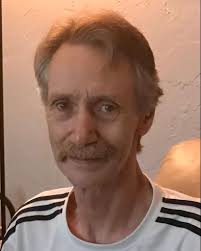 Edmond Glover's Instagram, Twitter & Facebook