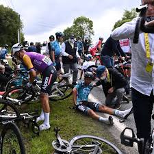 Julian alaphilippe takes opening stage marred by big crashes. 4venljfa8qmrbm