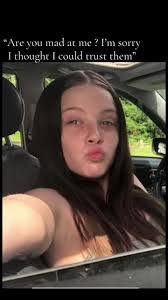 Jacquelyn Huff's Instagram, Twitter & Facebook