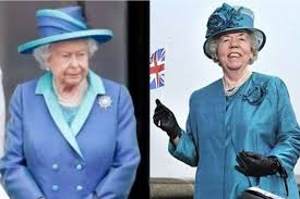 Последние твиты от rainha elizabeth ii (@rainhaeli). Rainha Elizabeth Ii E Substituida Em Eventos Por Duble De Corpo Ha 30 Anos