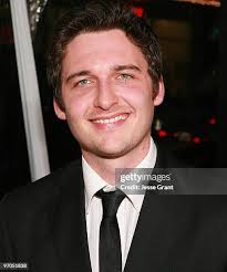 613 Toby Leonard Stock Photos, High-Res Pictures, and Images