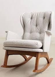 Rocking Chairs Are Really Comfy To Use When You Are Tired After A Day Of Tasks Rocking Chairs Are The Right C In 2020 Rocking Chair Nursery Modern Rocking Chair Home