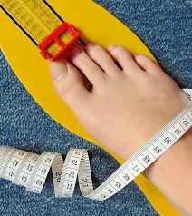 how to measure shoe size a guide with sizing chart