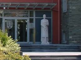 Travel guide resource for your visit to zwettl. Bh Zwettl Land Niederosterreich