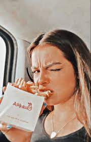 Addison rae clothes and wearings outfits are considered to be so fashionable. Addison Rae Ultralight Rare Friend Photoshoot Addison Bff Photoshoot