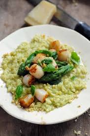 Risotto Tres Cremeux Aux Asperges Et Noix De Saint Jacques Un Plat Qu Il Faut Melanger Melanger Melanger Recettes De Cuisine Recette Recette De Plat