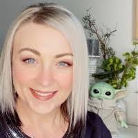 Chrystal Wickline's Instagram, Twitter & Facebook