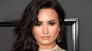 EXCLUSIVE: Demi Lovato's Dad Joins Her