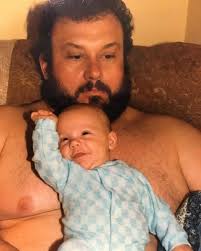 Hello, friends!👋 I'm 27 years old 🇺🇸 and so happy to hear from you all  😊❤️ Nice to meet you♥️ #ontario #seattleseahawks #NASCAR