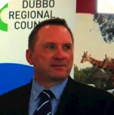 Candlelight vigil held for Dubbo Mayor