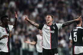Bernardeschi then sealed the points in injury time. Time S Up Juventus Ready To Sell Unconvincing Winger Juvefc Com