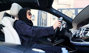 سلبيات قيادة المرأة للسيارة المرسال